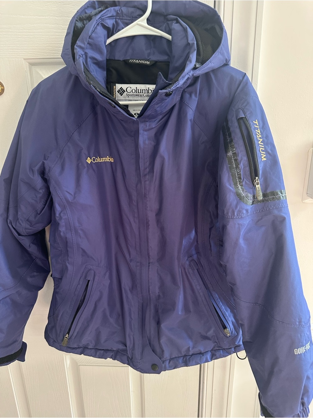 Columbia Titanium GORE-TEX Hooded Jacket Coat Purple Blue